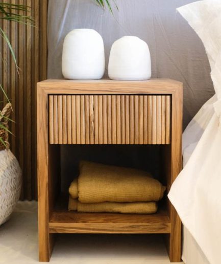 Mesa de Luz de Madera Petiribi